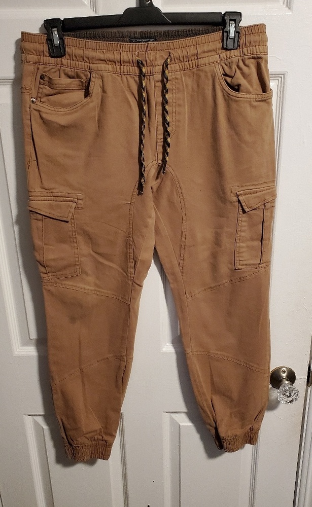 Company 81 Jogger pants
